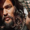 Aos 42 anos, Jason Momoa se envolve em acidente de trânsito