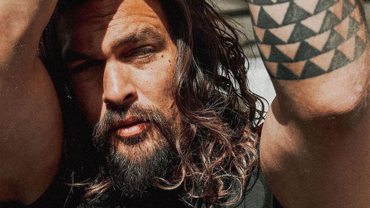 Aos 42 anos, Jason Momoa se envolve em acidente de trânsito