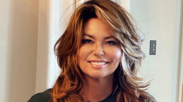 Shania Twain desabafa sobre doença de Lyme