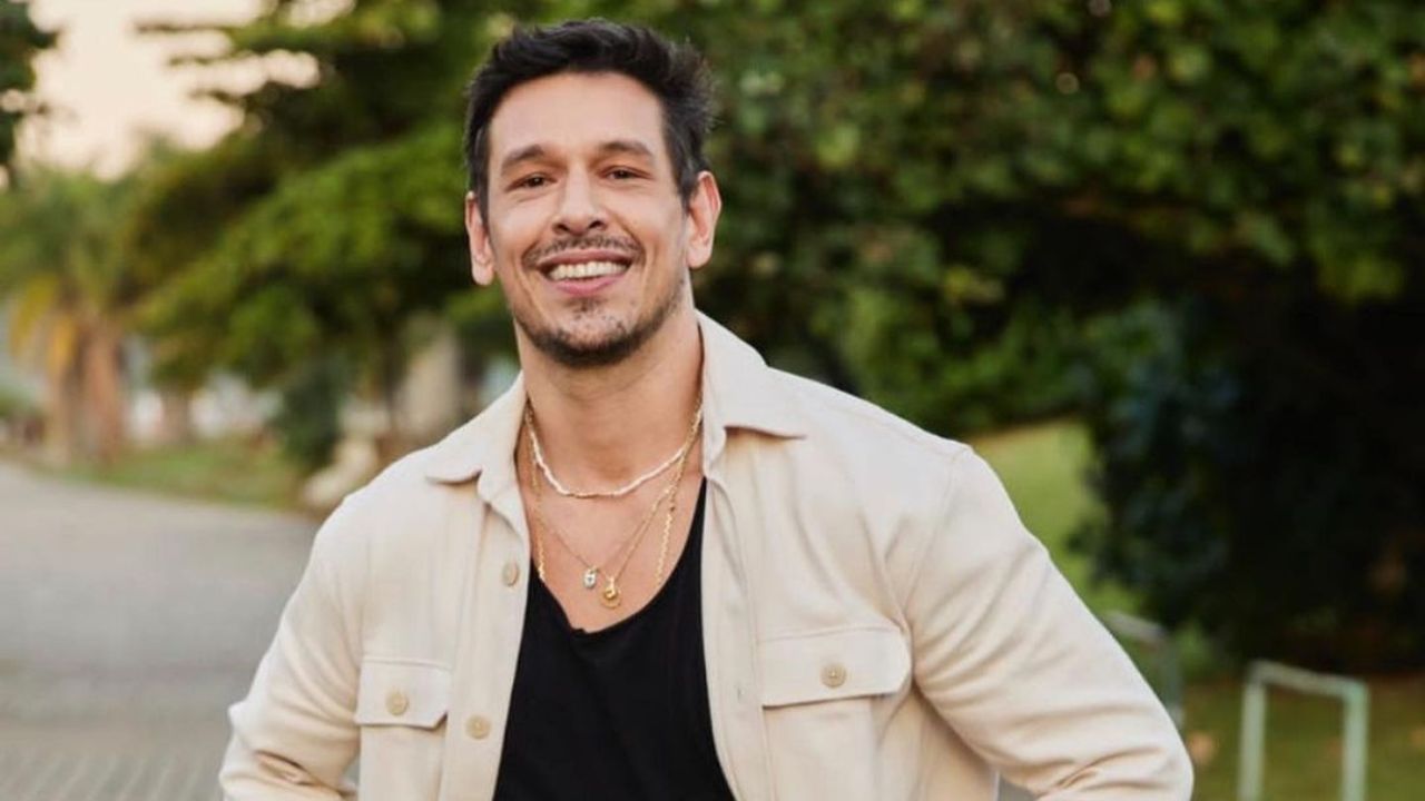 João Vicente relembre romance com Cleo