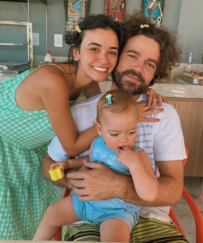 Talita Younan com a família