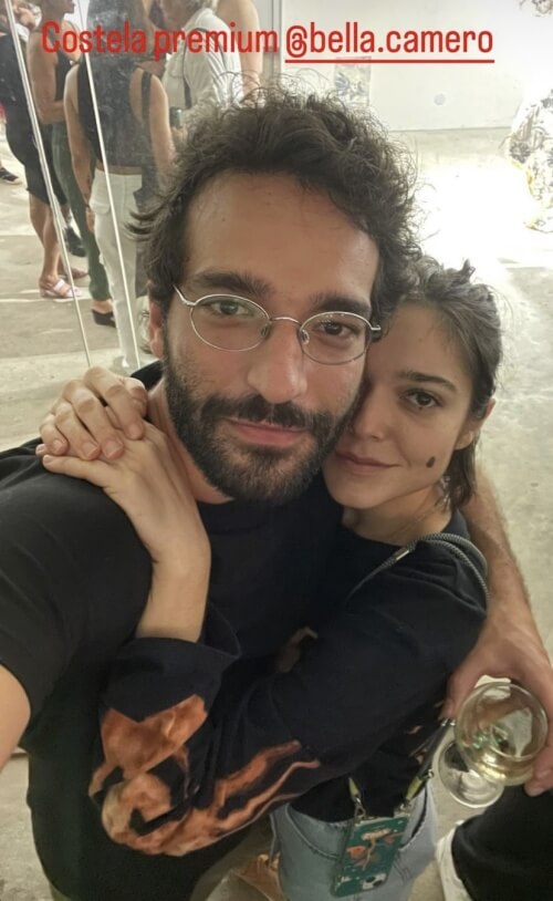 Humberto Carrão foto abraçado com Bella Carrero