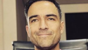 Alfonso Herrera abre o jogo sobre ausência em retorno do RBD