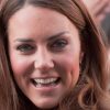 BAFTA 2023: Kate Middleton repete look e surpreende com valor de joias