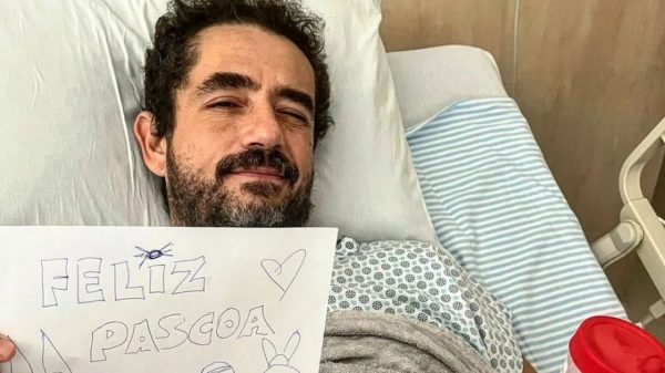 Felipe Andreoli é internado às pressas e explica estado de saúde: "medicado"