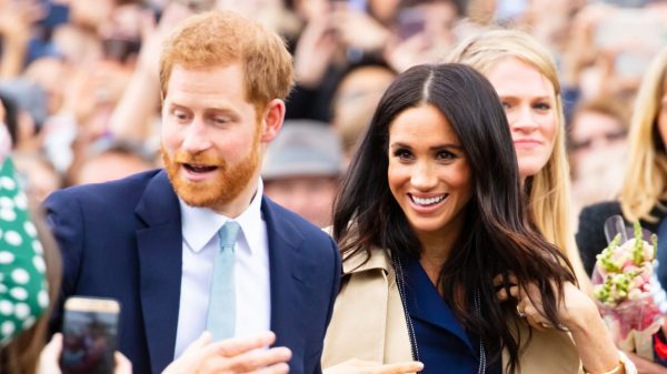 Após acusações de jogada de marketing, Harry e Meghan Markle se pronunciam sobre suposta perseguição