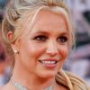 Britney Spears anuncia primeiro autobiografia e promete contar bastidores da carreira