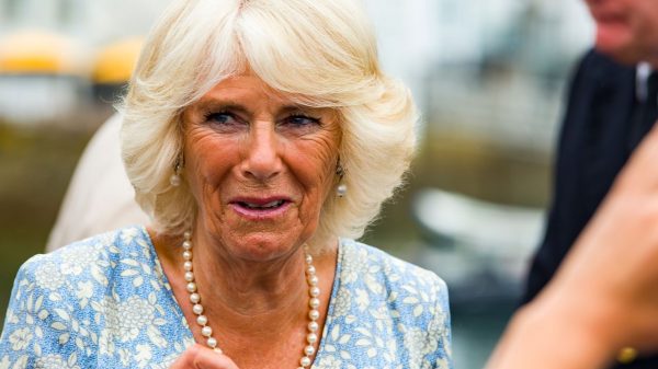 Saiba por que a rainha Camilla não recebeu saudações dos jogadores em Wimbledon