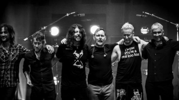 The Town: relembre a última passagem de Foo Fighters no Brasil