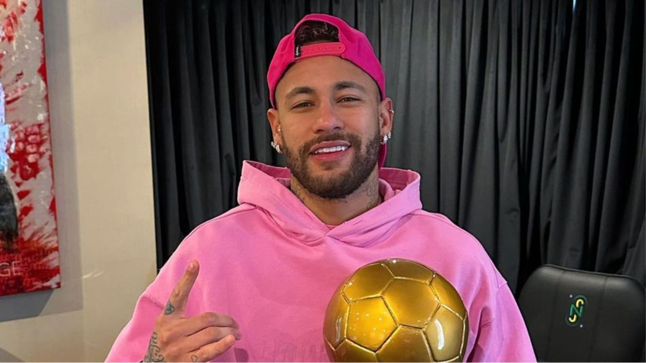 Neymar, Hulk e mais: influenciadora faz lista de jogadores que se dariam bem no OnlyFans