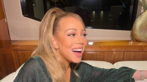 Criminosos se passam por equipe de Mariah Carey para dar golpe em fãs