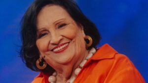 Dona Déa desabafa sobre morte de Paulo Gustavo