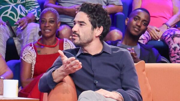 Caio Blat tem opinião polêmica sobre romance no trabalho
