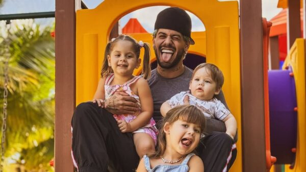 Equipe de Zé Felipe nega que ele tenha pedido a guarda dos filhos