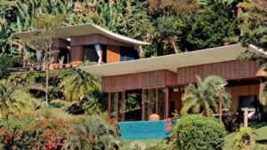 Mansão de "Vale Tudo" está à venda por R$ 110 milhões em Angra dos Reis