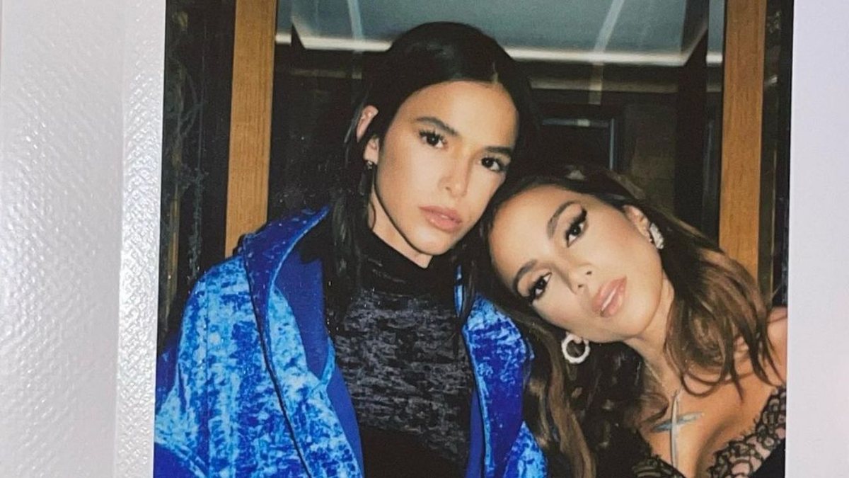 Bruna Marquezine comenta atrito com Anitta: 