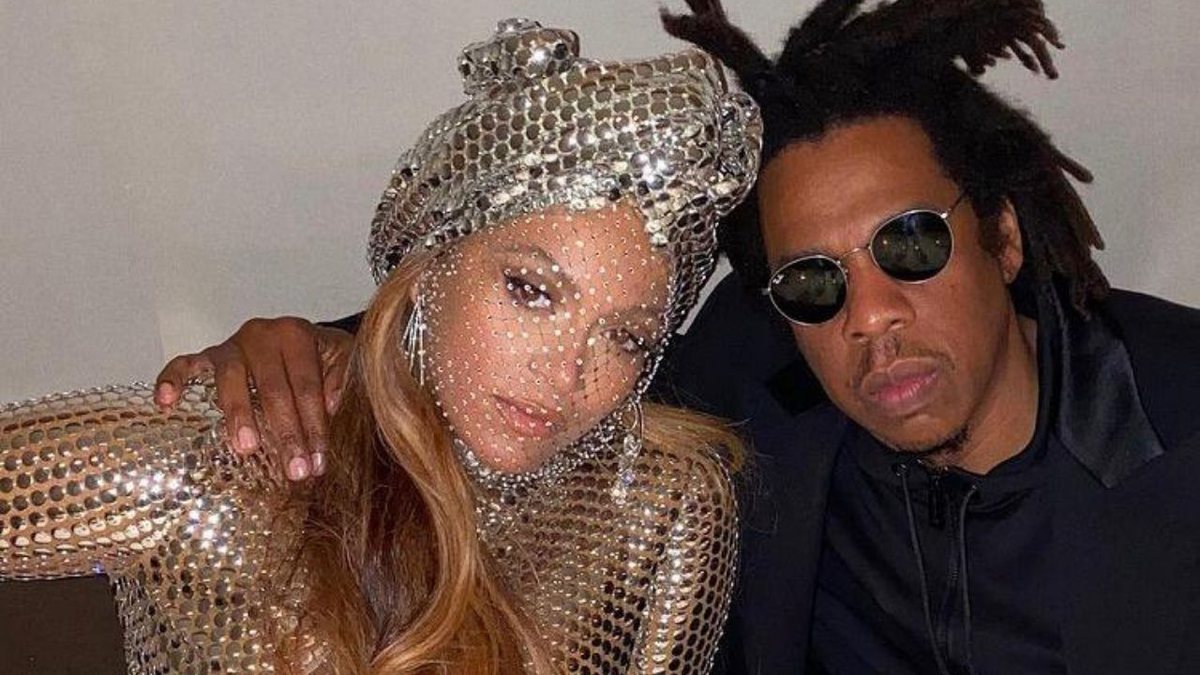 Avaliada em 15 milhões, mansão de Beyoncé e Jay-Z pega fogo