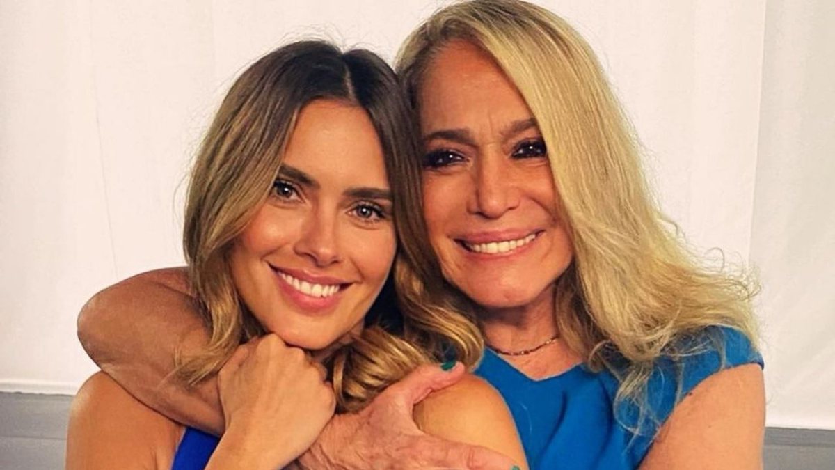 Susana Viera posta foto com Carolina Dieckmann e fãs celebram