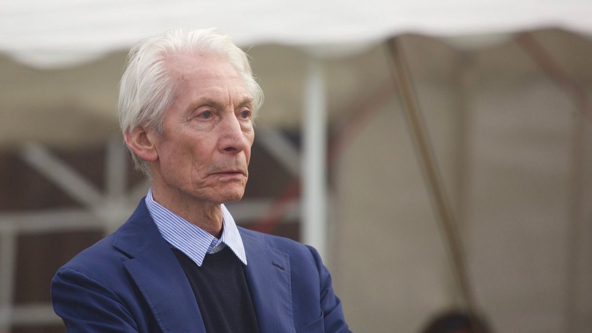 Celebridades lamentam a morte de Charlie Watts aos 80 anos; veja