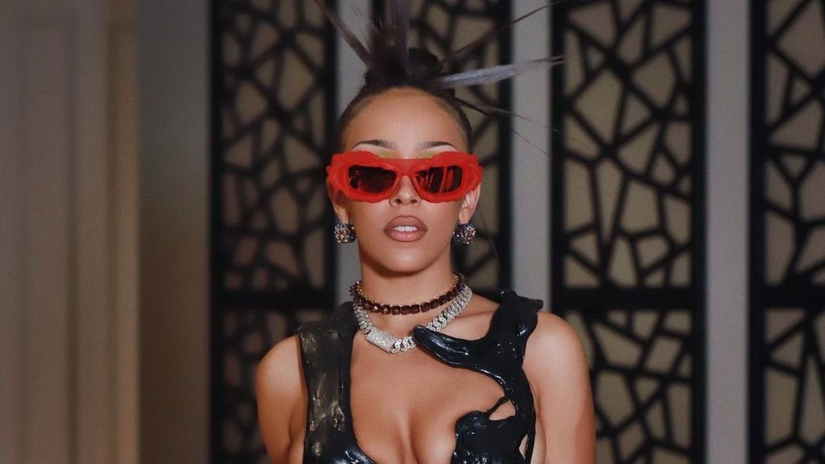 The Weeknd e Doja Cat são principais destaques entre as categorias da premiação que acontece neste domingo, 15