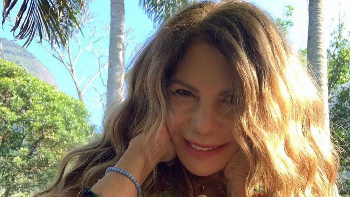 Elba Ramalho celebra seus 70 anos: 