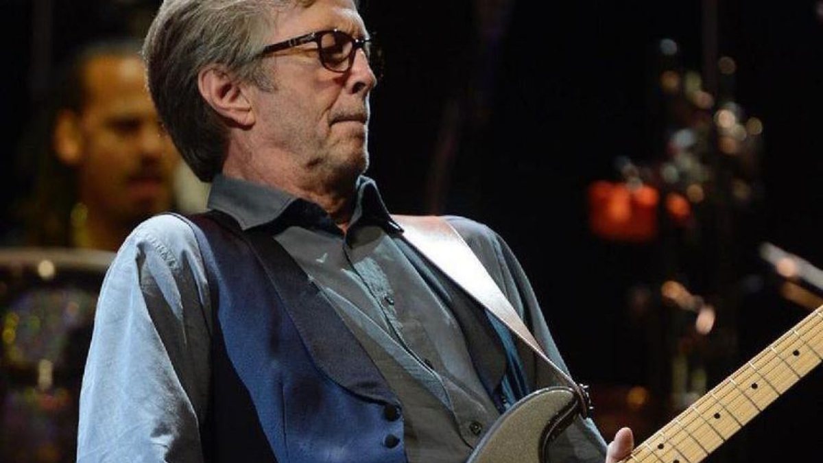 Eric Clapton afirma que não fará shows em locais que exijam vacina