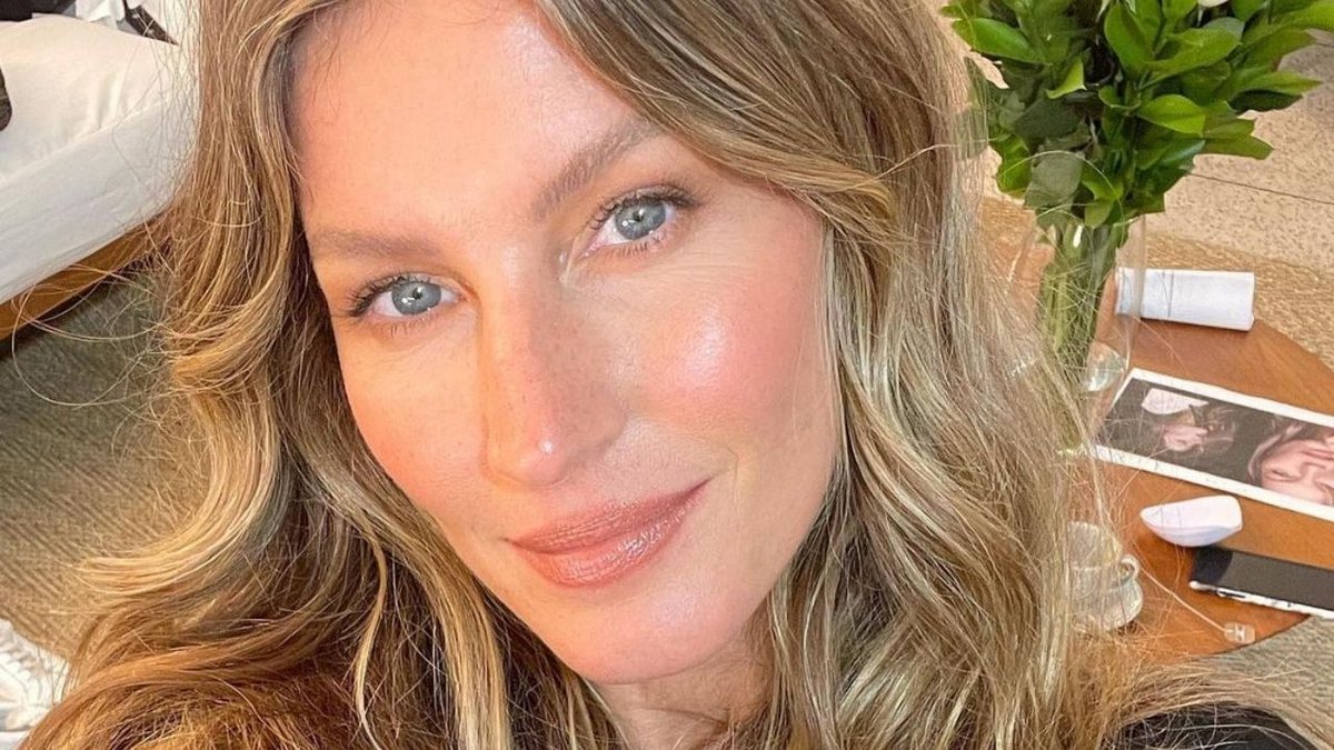 À Vogue Britânica, Gisele revelou os detalhes de sua atuação no icônico filme