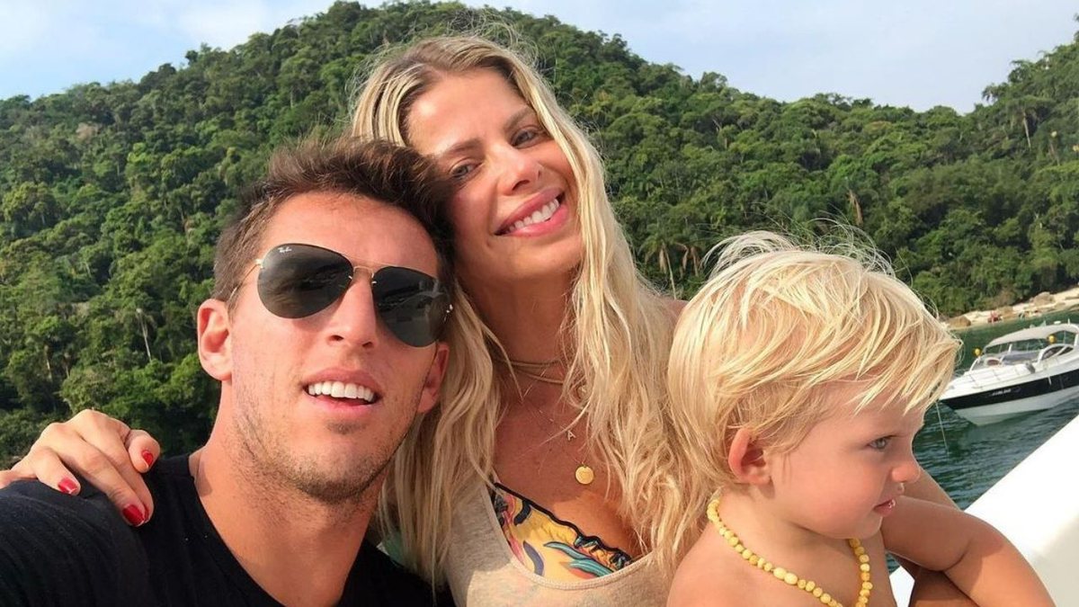 Karina Bacchi e Amaury Nunes estavam juntos desde 2018