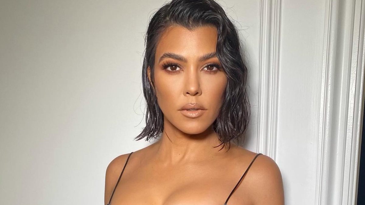 Kourtney Kardashian revela instrução inusitada para engravidar