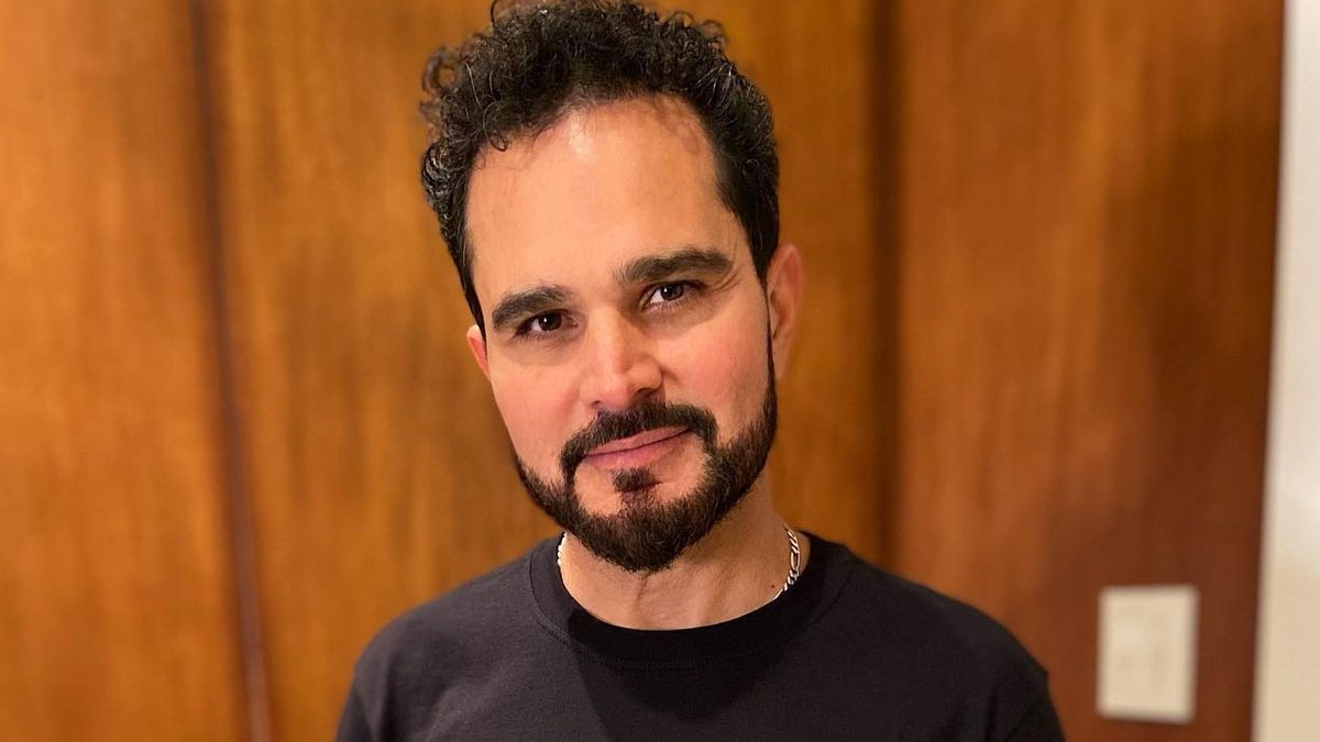 Luciano Camargo conta que foi cancelado após álbum gospel