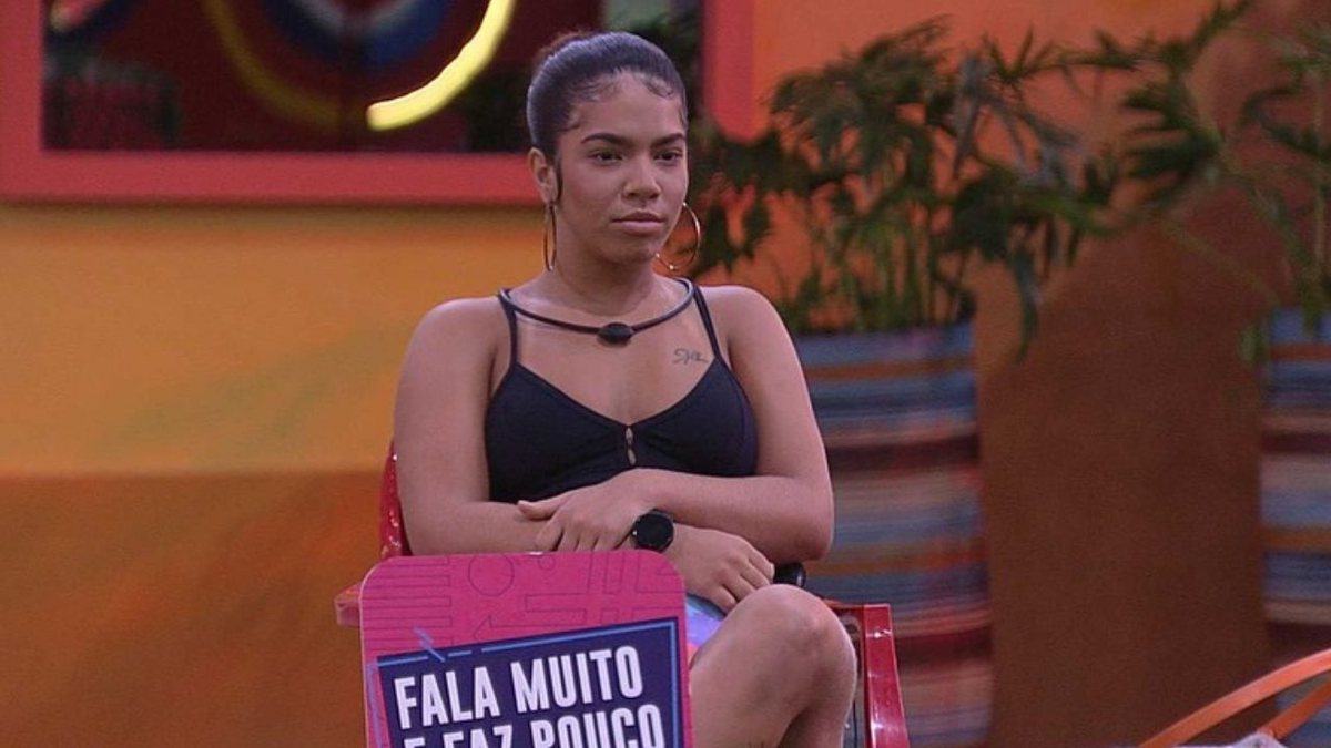 Na web, diversos internautas pedem a expulsão de Maria do BBB22