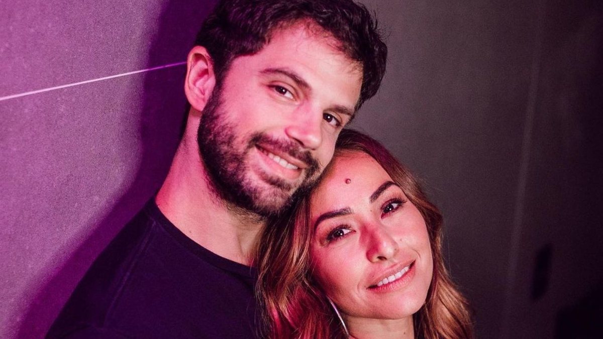 Sabrina Sato comenta rumores de crise no casamento